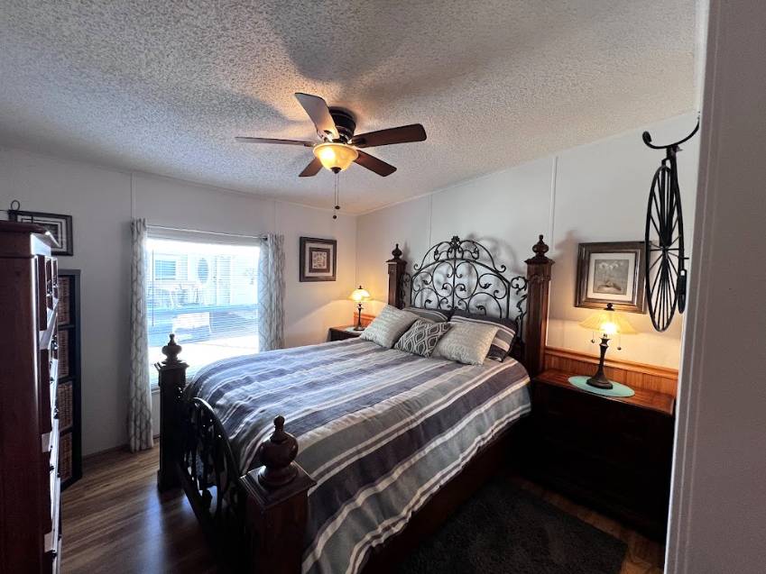 1011 Eagle Drive a Winter Haven, FL Mobile or Manufactured Home for Sale